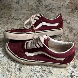 Women’s Maroon Vans